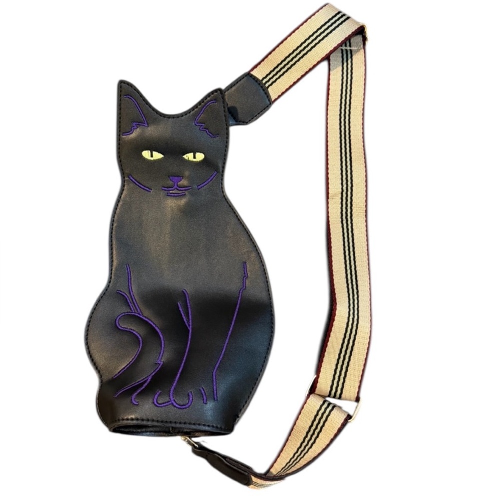 Black Cat Crossbody Bag | Cat Shaped Novelty Purse | Adjustable Strap